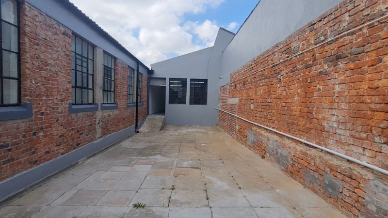 To Let commercial Property for Rent in Salt River Western Cape